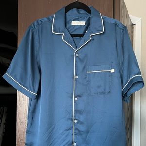 Urban Outfitters Standard Cloth Men’s Silk Blend Camp Collar Shirt, Small